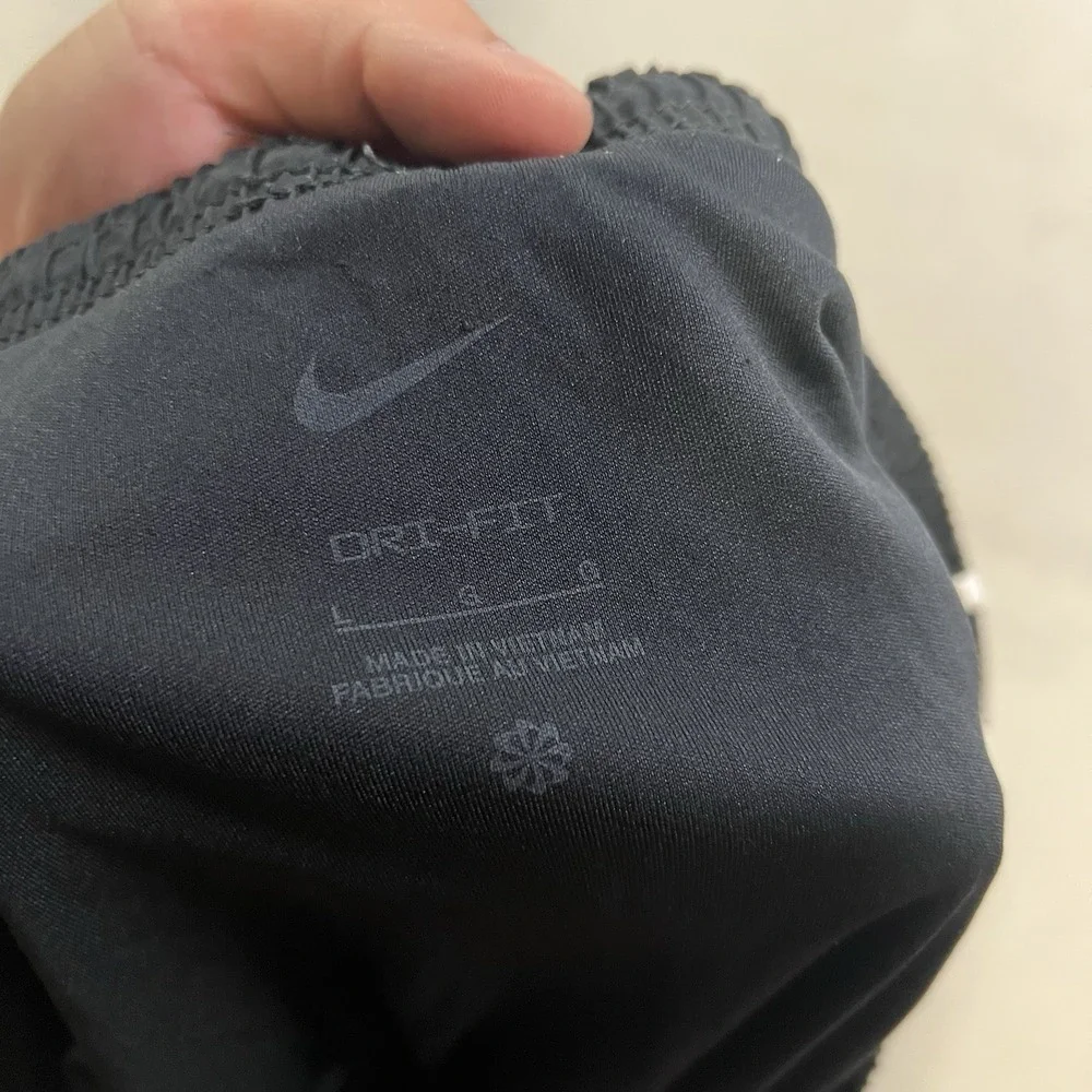 Nike Dri-FIT Running Shorts Big Girls L Athletic Performance 848196-010 Tempo